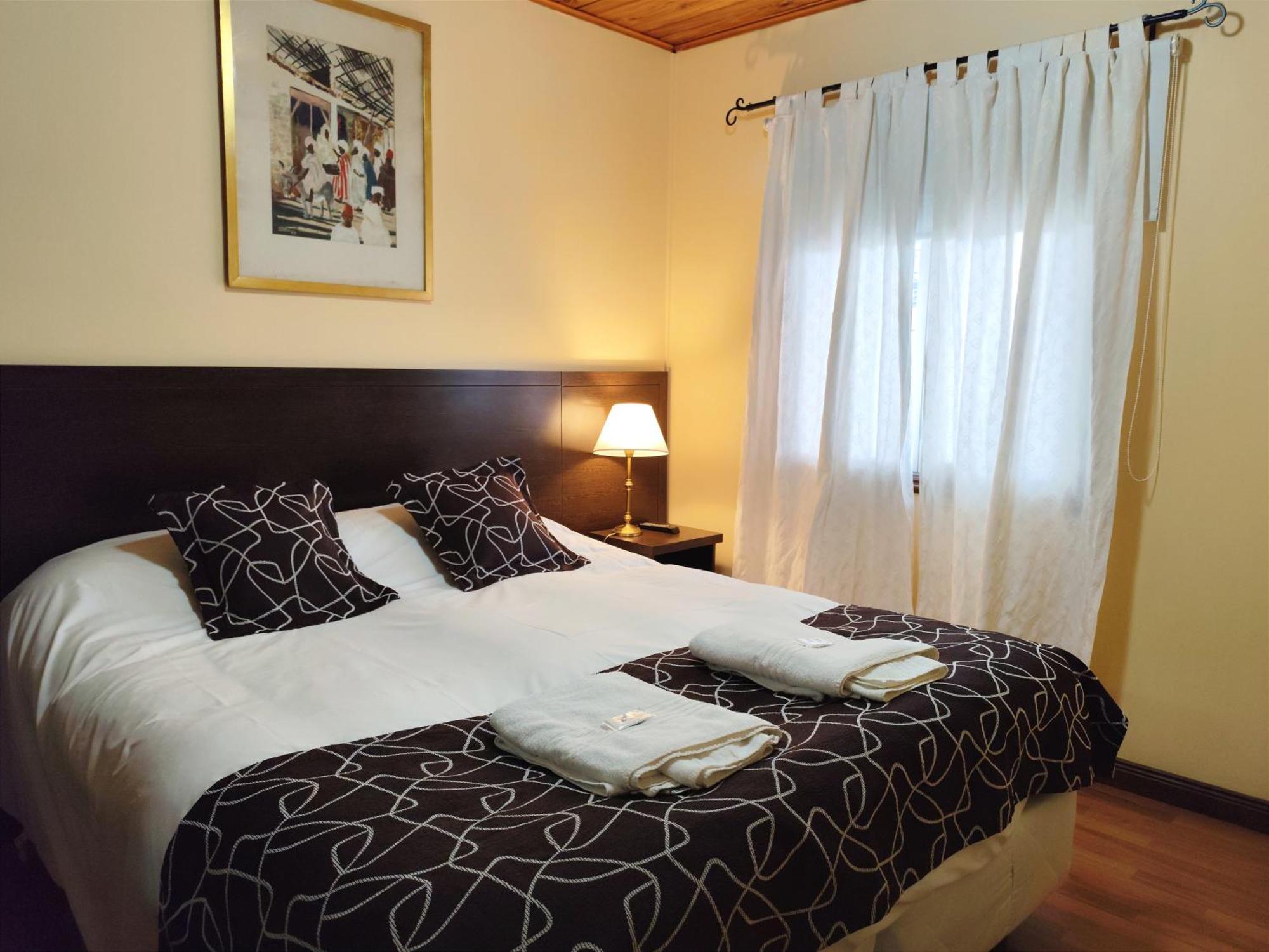 Las Retamas B&B อูซัวยา ภายนอก รูปภาพ