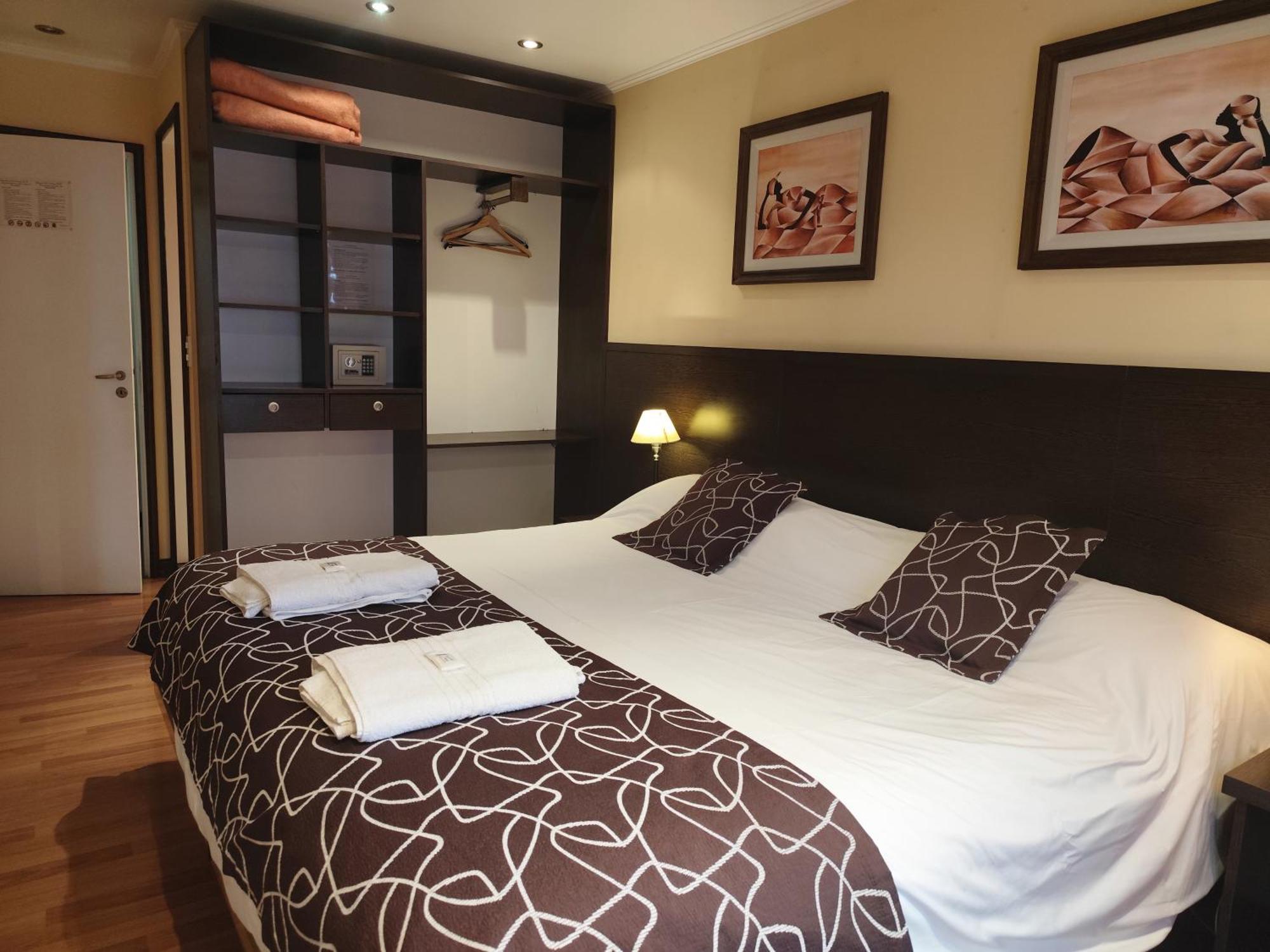 Las Retamas B&B อูซัวยา ภายนอก รูปภาพ