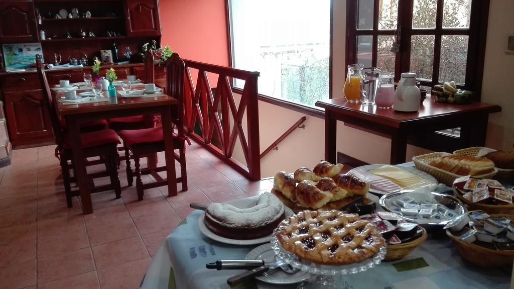 Las Retamas B&B อูซัวยา ภายนอก รูปภาพ